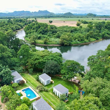 Rakmak Kan Resort & Cafe Kanchanaburi Exterior foto